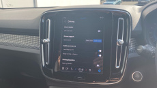 Volvo Xc40 2.0 B4P Plus Dark 5dr AWD Auto Petrol Estate